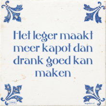 Het leger maakt meer kapot dan drank goed kan maken - 1 keer bekeken