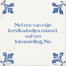 Niet een van mijn kerstkadootjes miauwt, wat een teleurstelling, Nin - 3 keer bekeken