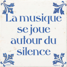 La musique se joue autour du silence - 3 keer bekeken