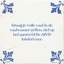 Graag je vuile vaat in de vaatwasser zetten, niet op het aanrecht De AIVD luistert mee - 4 keer bekeken